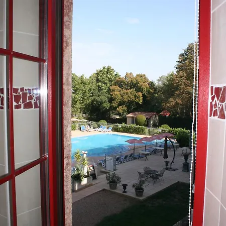 Chateau De La Grange Fort Guest house Les Pradeaux
